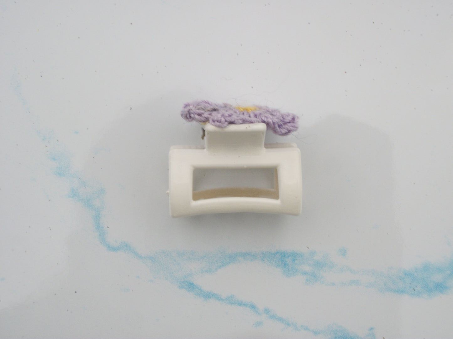 Super small flower claw clip